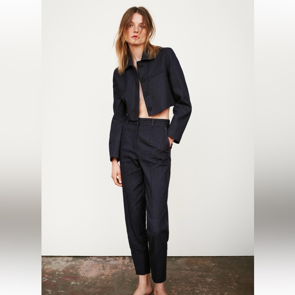 Zara Topstitched Cropped Denim Jacket